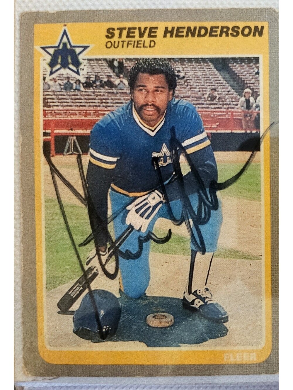 Steve Henderson #490 signed autograph auto 1985 Fleer  Mariners